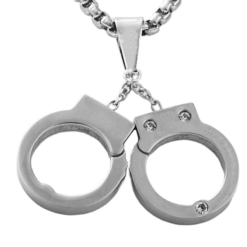 Charming Pendant for Any Occasion