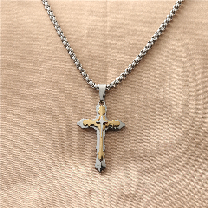 Stunning Gold Pendant for Daily Wear