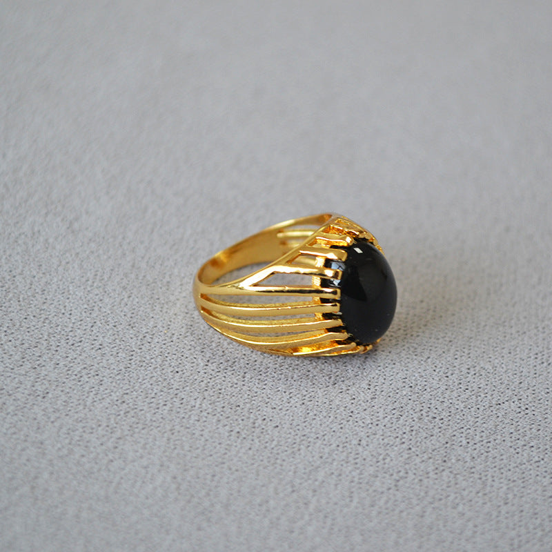 Charming Gold Ring for Any Occasion