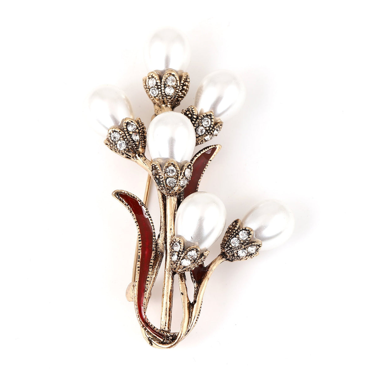 Classic Pearl Piece with Timeless Appeal