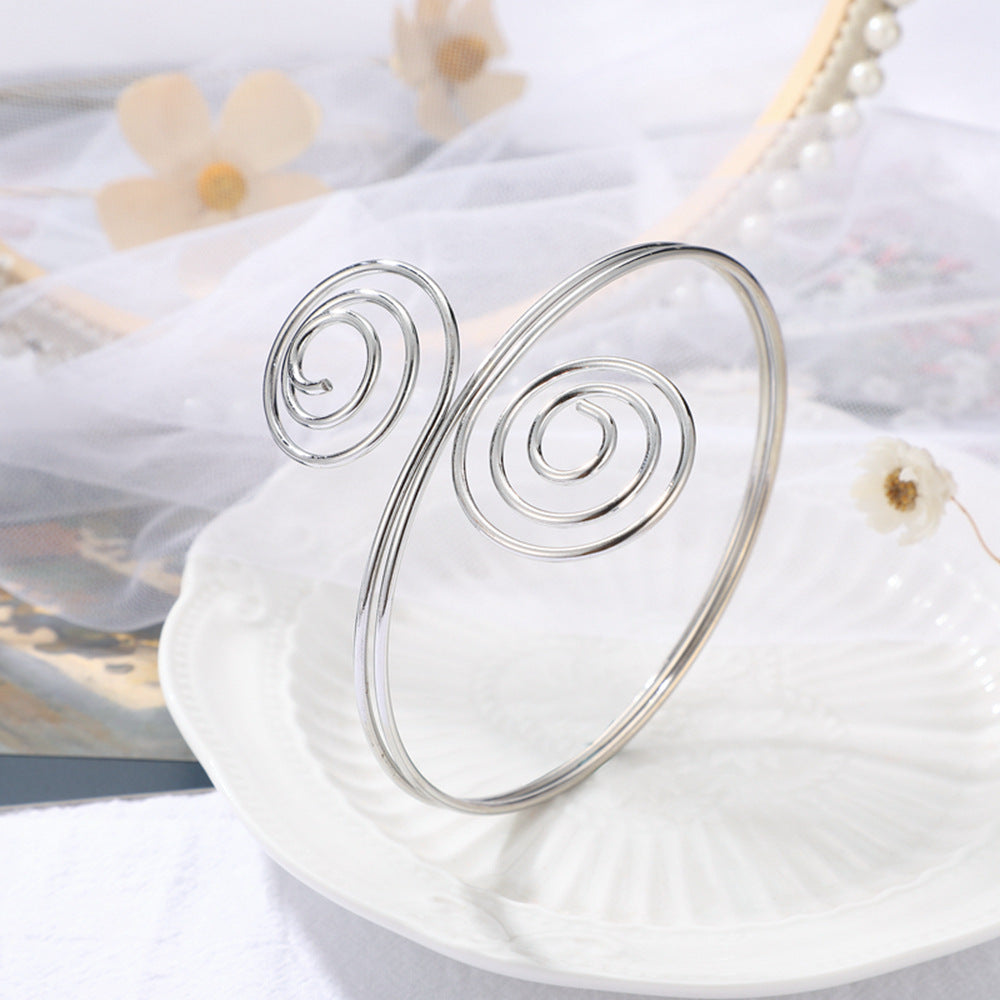 Romantic Bracelet for Special Moments