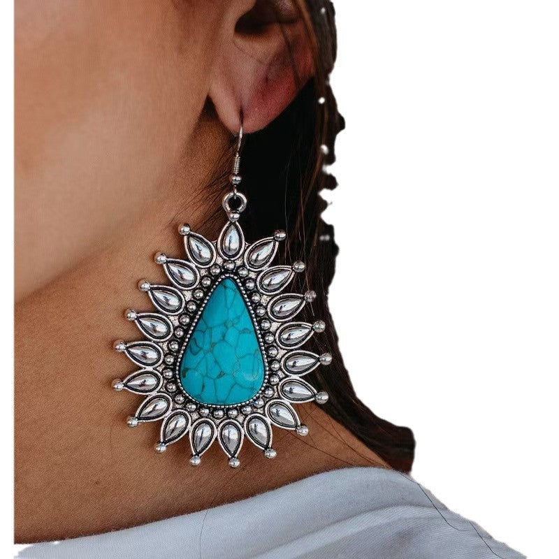 Elegant Earring for Every Occasion