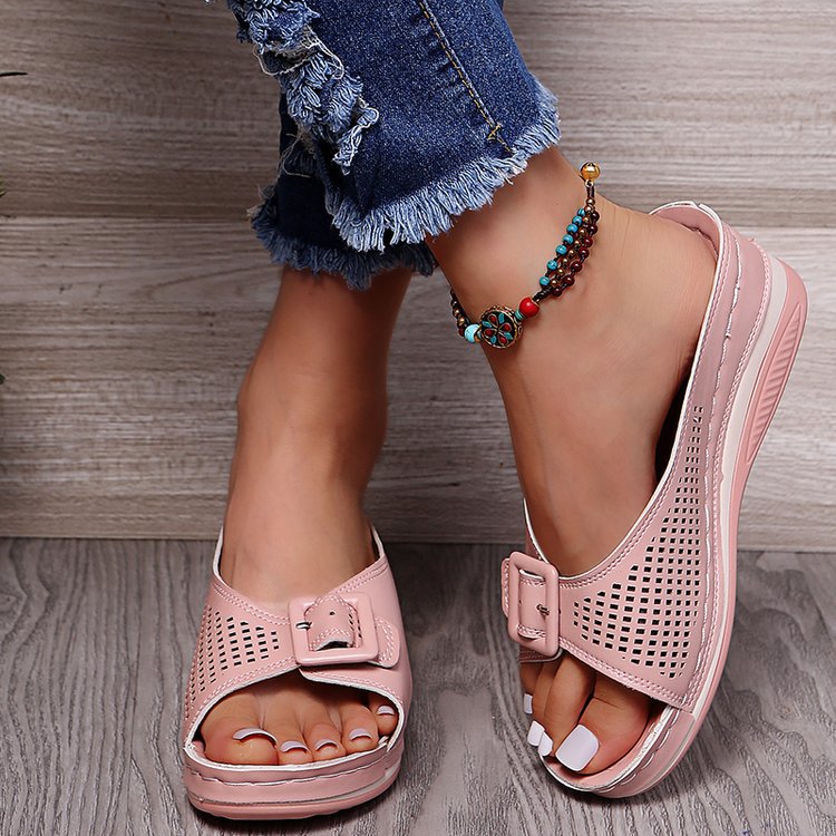 Graceful Orthopedic Sandals for Modern Look