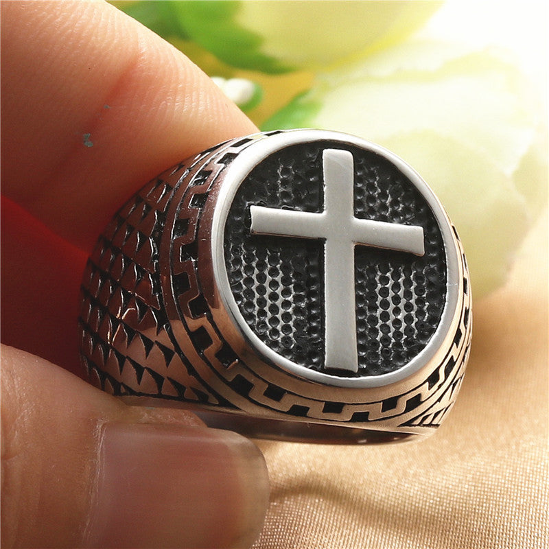 Classic Ring with Timeless Appeal