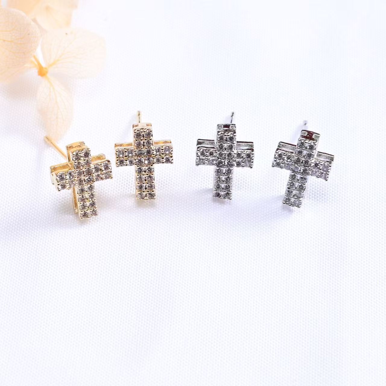 Elegant Earring for Every Occasion