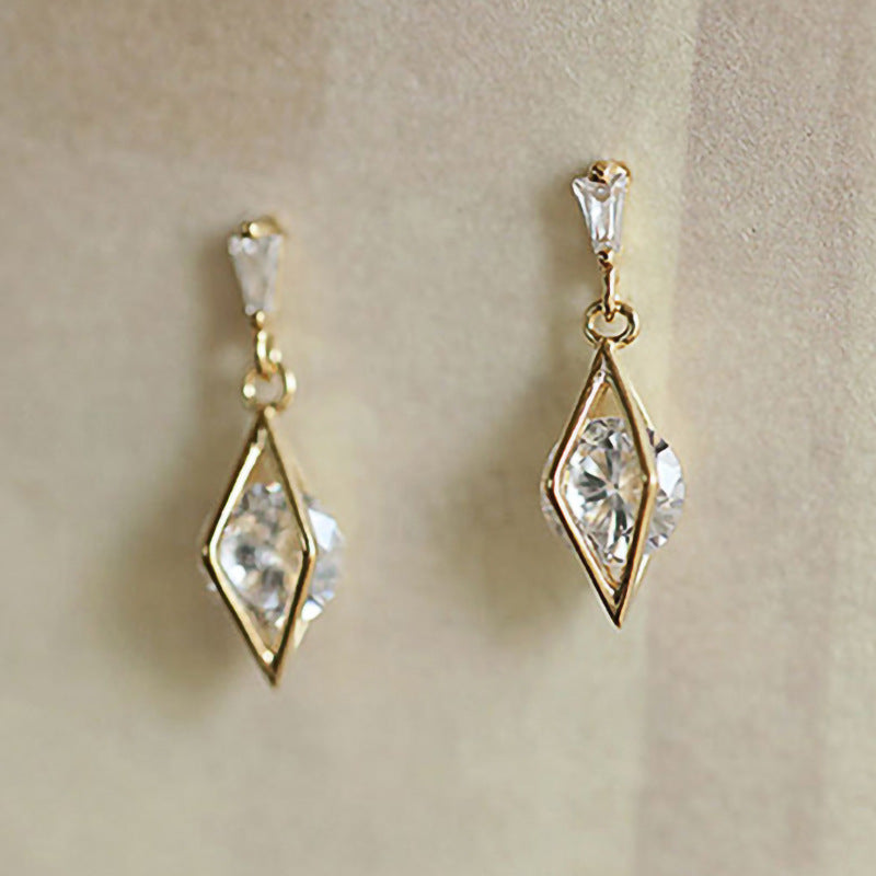 Vintage Handmade Earring