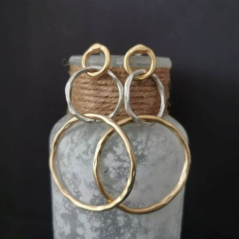 Stunning Earring for Daily Wear