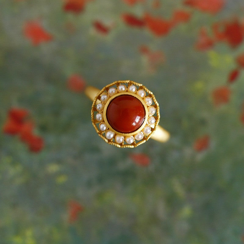 Charming Gold Set for Any Occasion