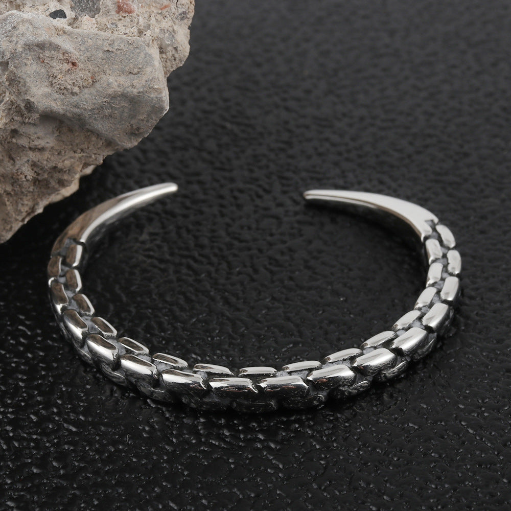 Romantic Bracelet for Special Moments