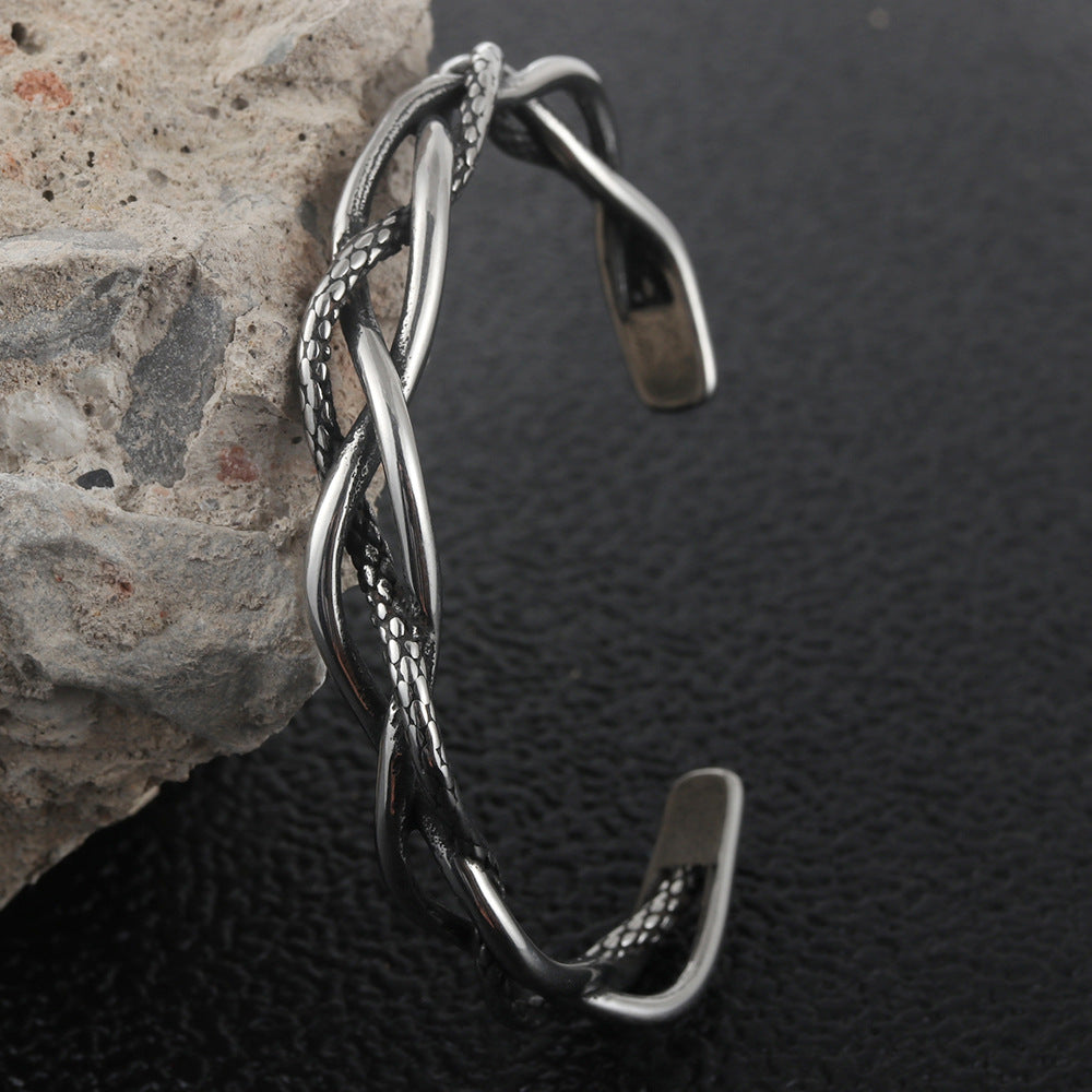 Classic Bracelet with Timeless Appeal