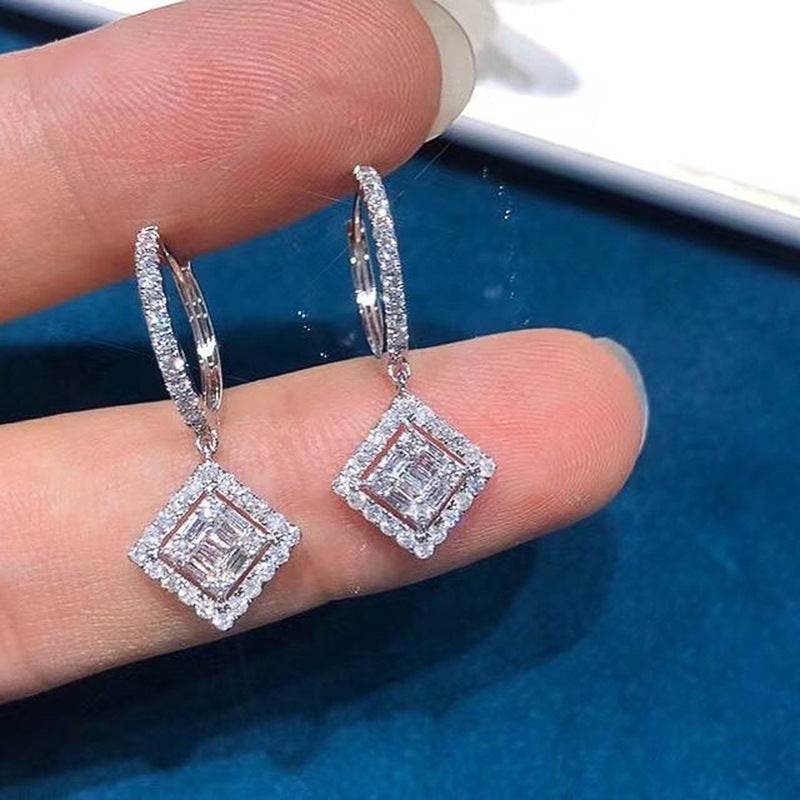 Elegant Earring for Every Occasion