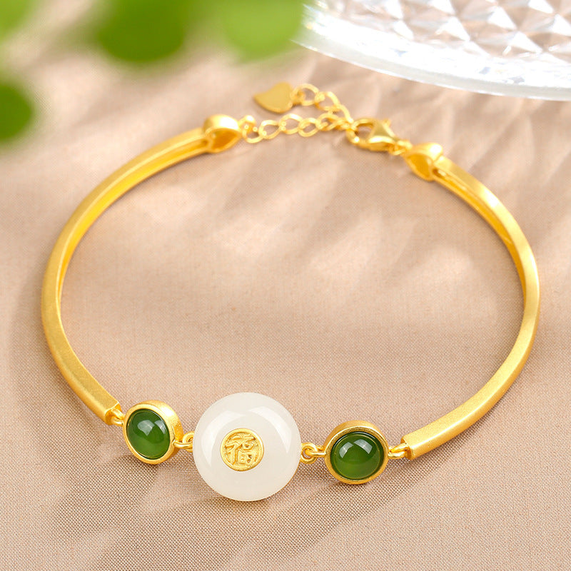 Romantic Silver Bracelet for Special Moments