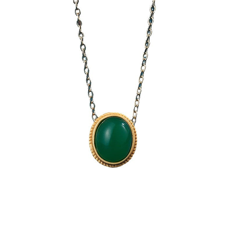Romantic Gold Necklace for Special Moments