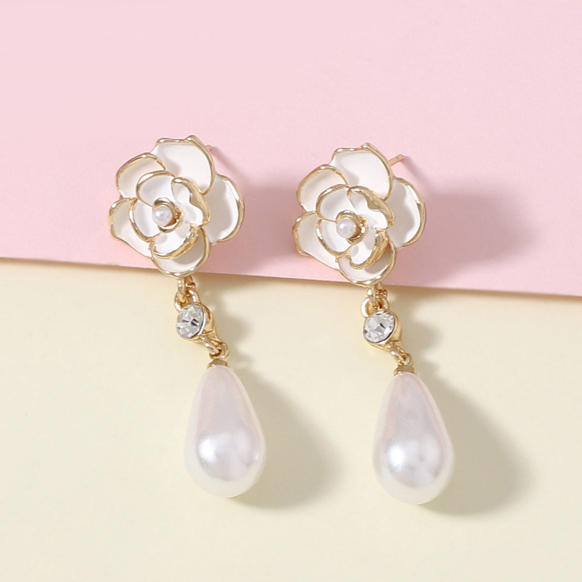 Elegant Pearl Earring for Every Occasion