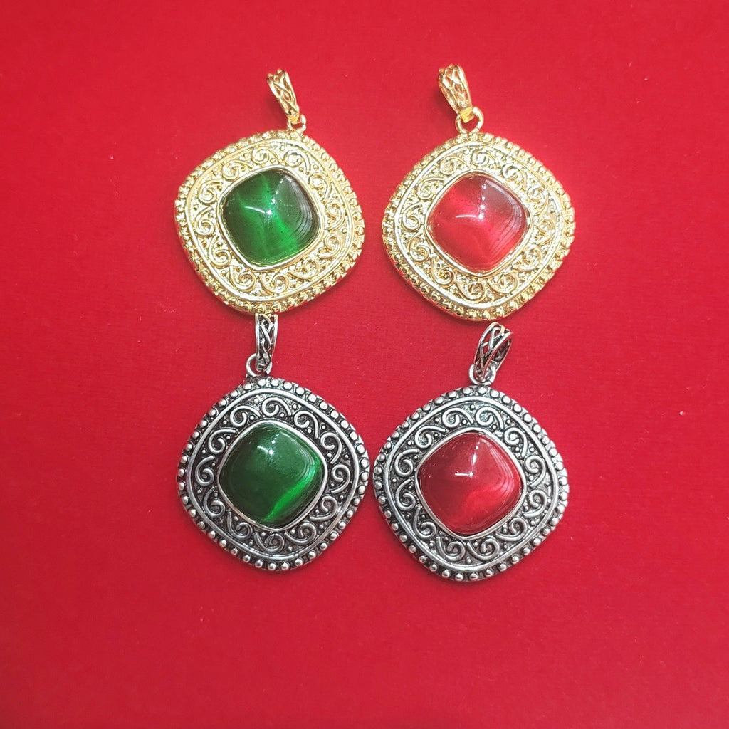 Stunning Necklace for Daily Wear