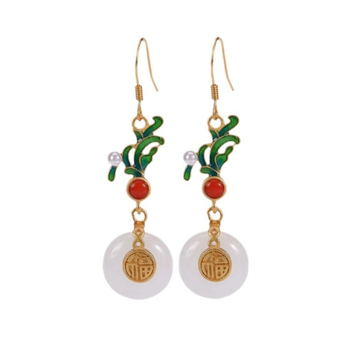 Beautiful Gold Earring with Unique Style
