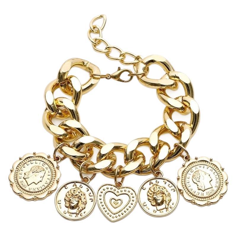 Beautiful Bracelet with Unique Style