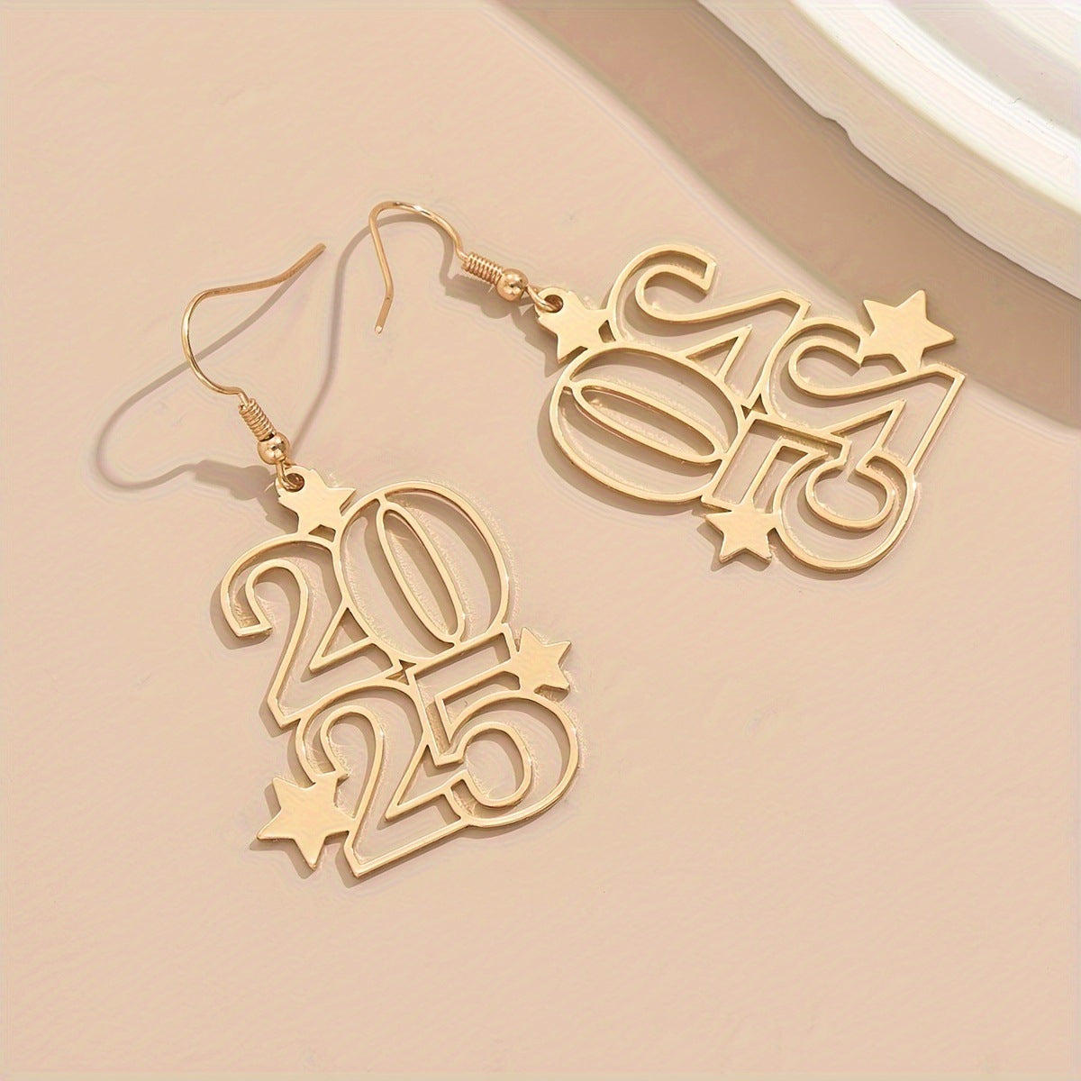 Stunning Earring for Daily Wear