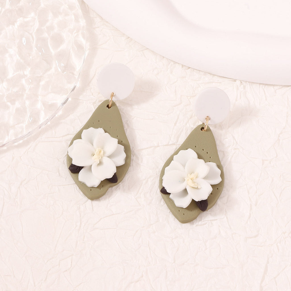 Romantic Earring for Special Moments