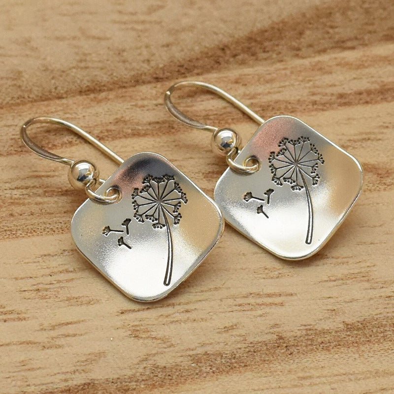 Charming Earring for Any Occasion