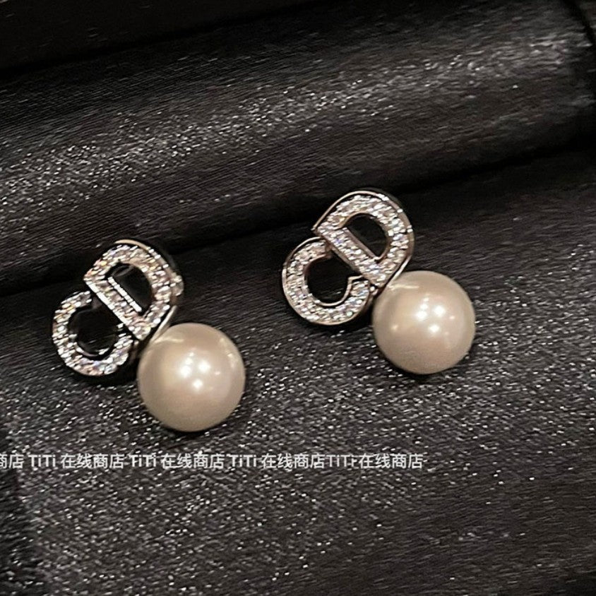 Elegant Pearl Earring for Every Occasion