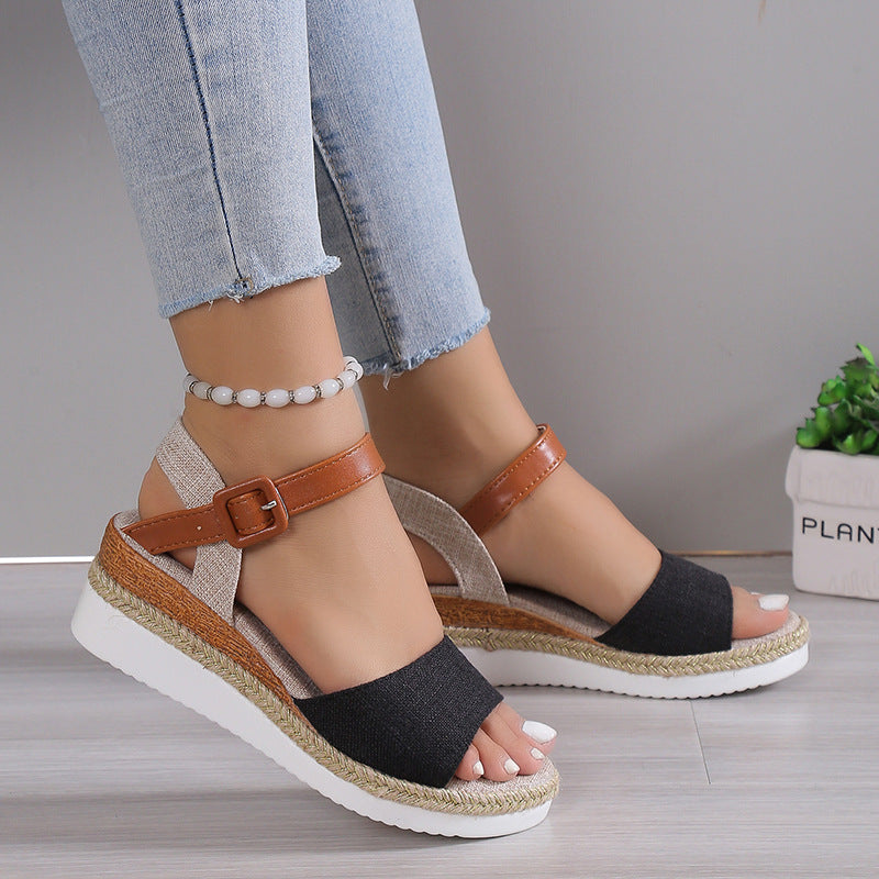 Graceful Orthopedic Sandals for Modern Look