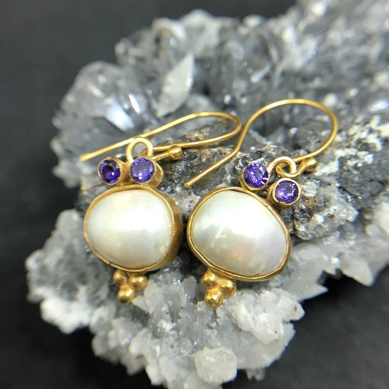Romantic Pearl Earring for Special Moments