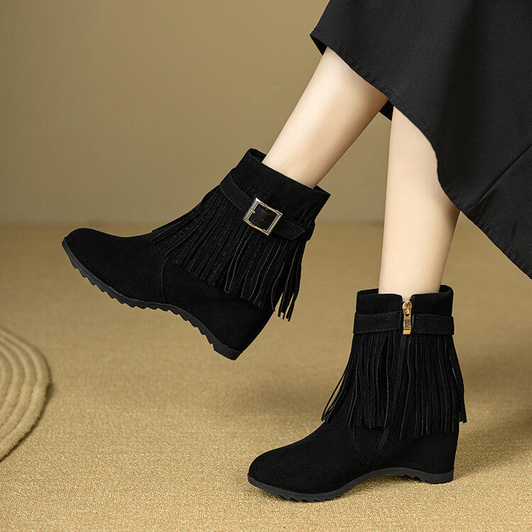 Graceful Orthopedic Boots for Modern Look