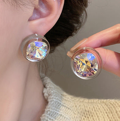 Delicate Artisan Pearl Earring