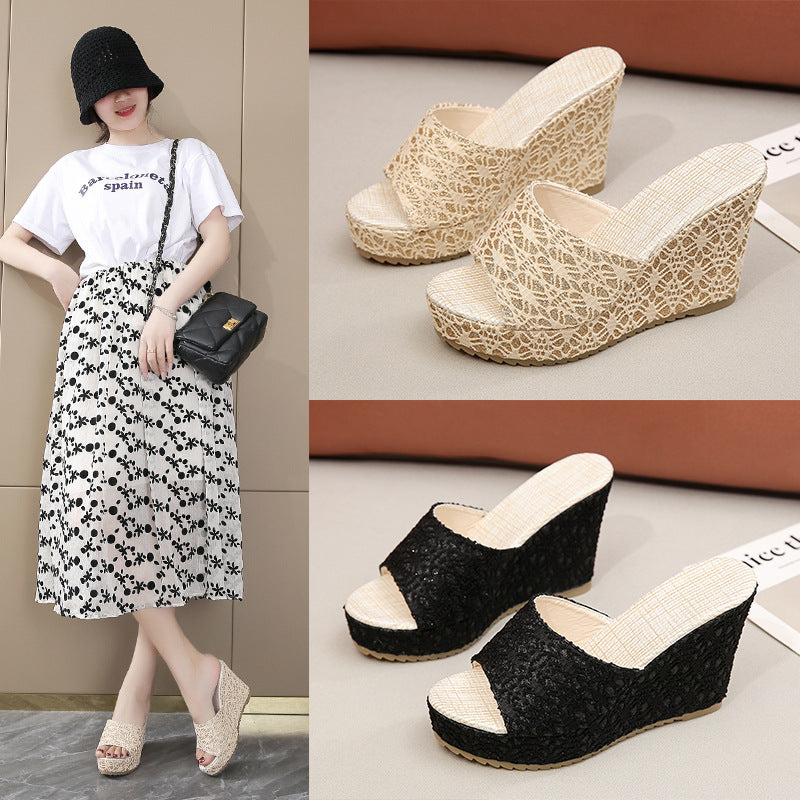 Graceful Orthopedic Sandals for Modern Look
