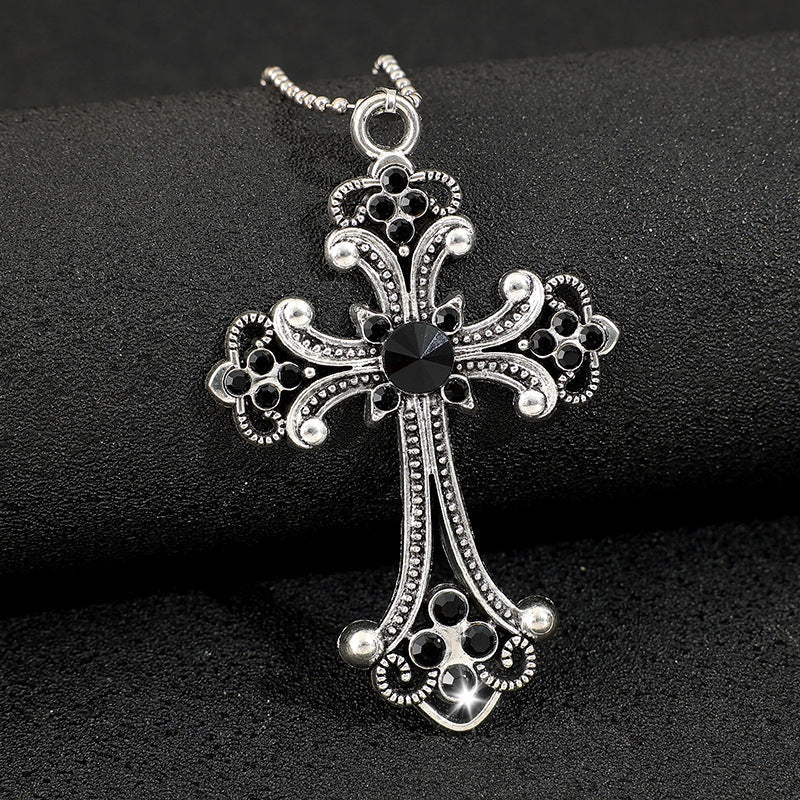 Stunning Necklace for Daily Wear