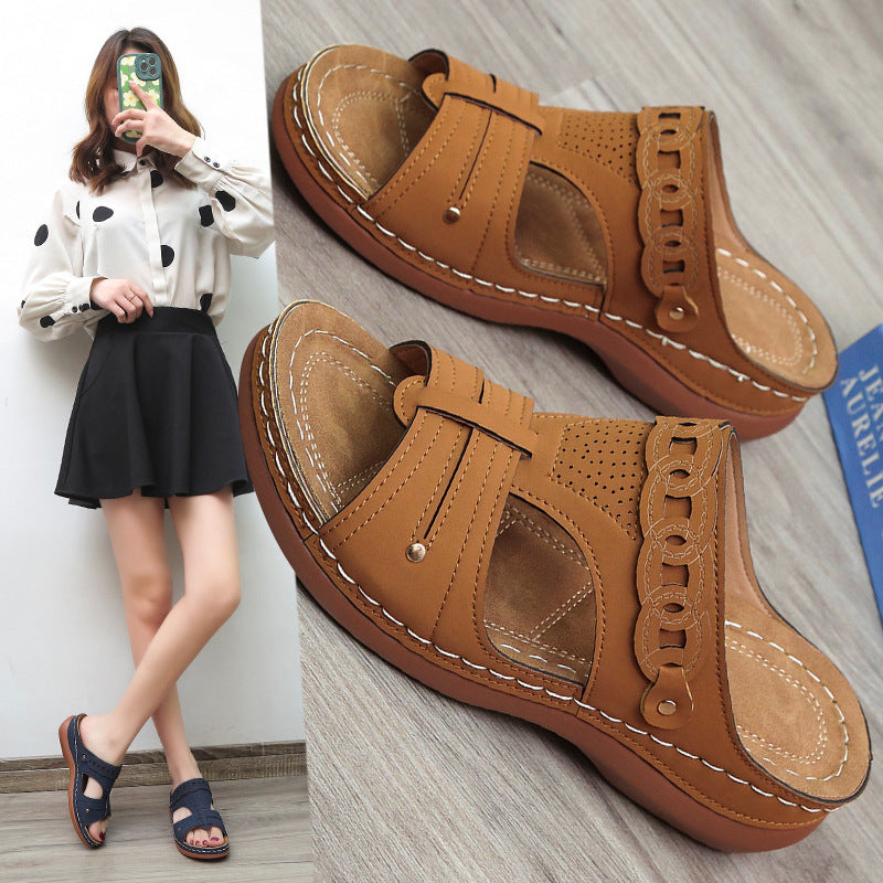 Graceful Orthopedic Sandals for Modern Look
