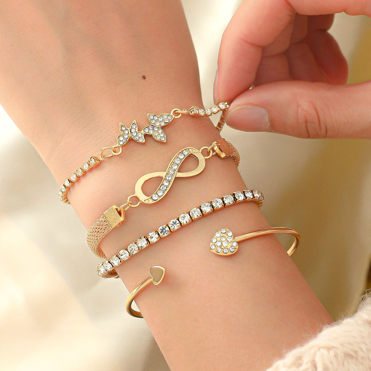 Stunning Piece for Daily Wear