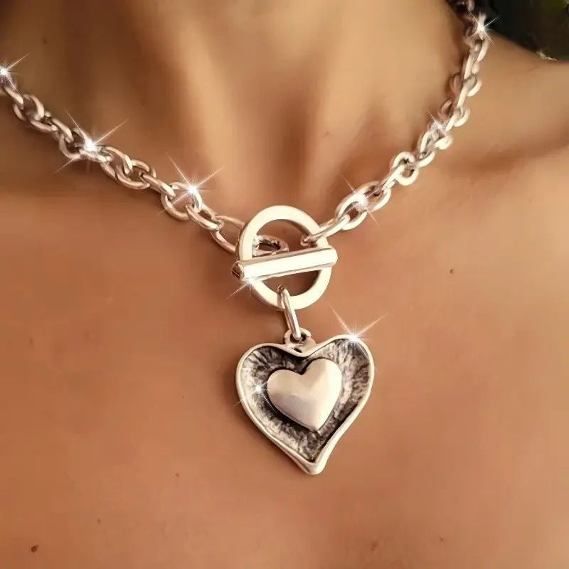 Romantic Necklace for Special Moments