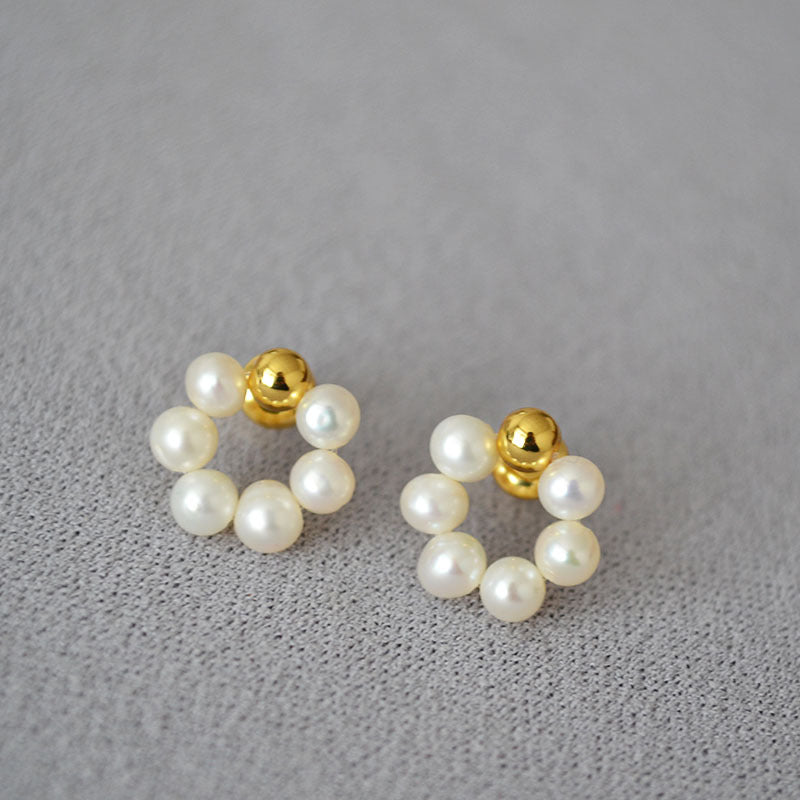 Elegant Silver Earring for Every Occasion