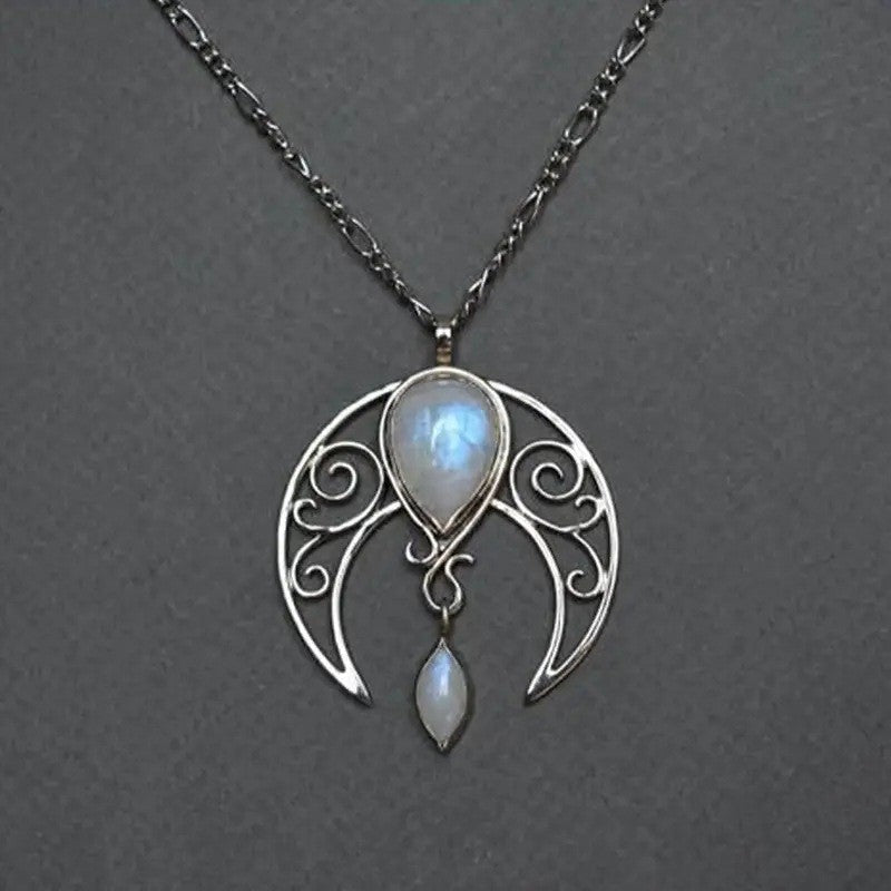 Classic Necklace with Timeless Appeal