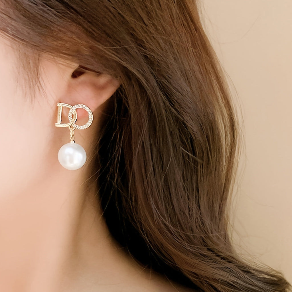 Classic Pearl Earring with Timeless Appeal