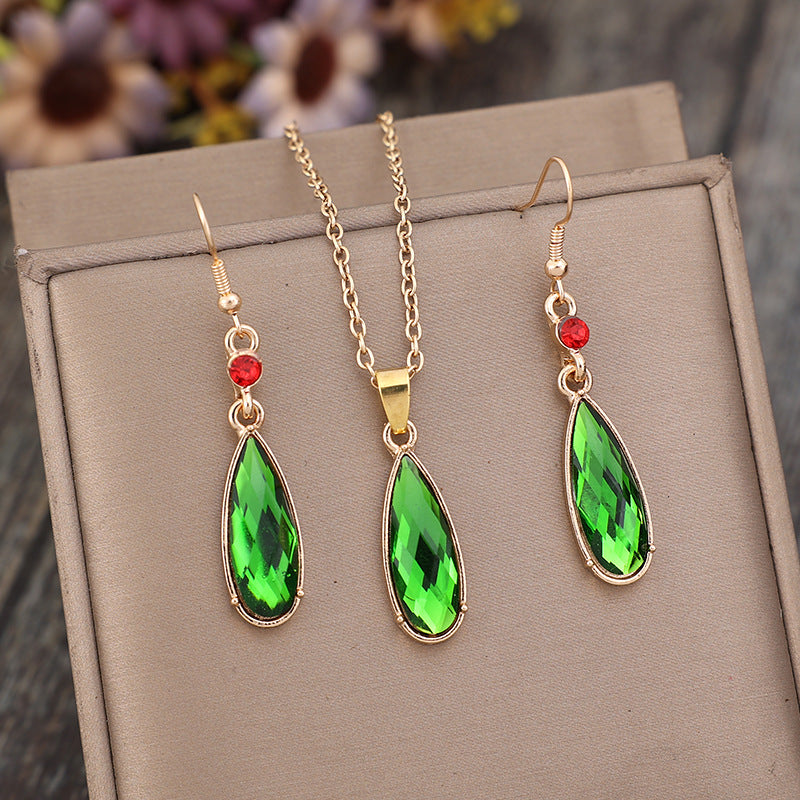 Stunning Necklace for Daily Wear