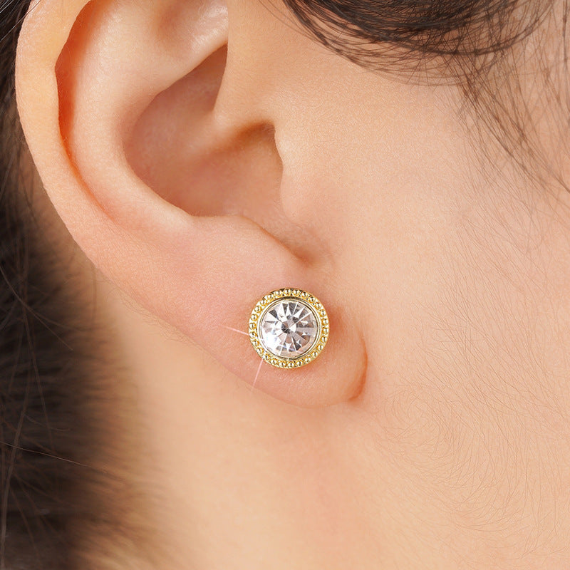 Classic Earring with Timeless Appeal