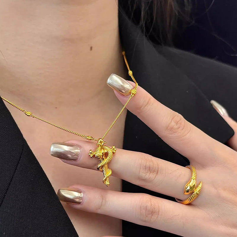 Stunning Necklace for Daily Wear