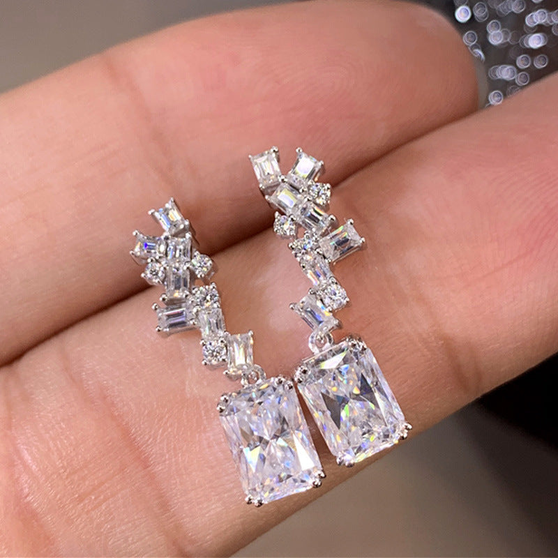 Romantic Earring for Special Moments