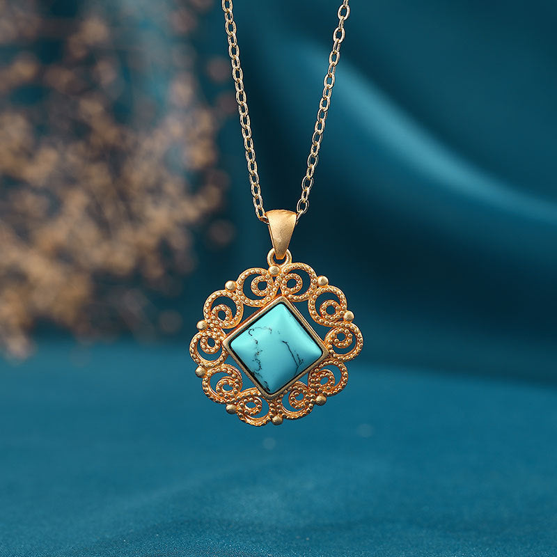 Elegant Gold Necklace for Every Occasion