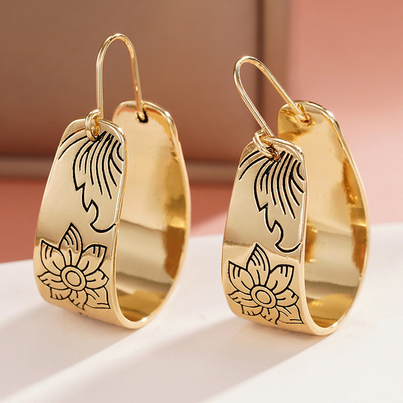 Charming Piece for Any Occasion