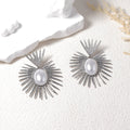 Classic Pearl Earring with Timeless Appeal