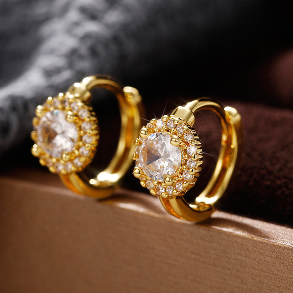 Romantic Gold Earring for Special Moments