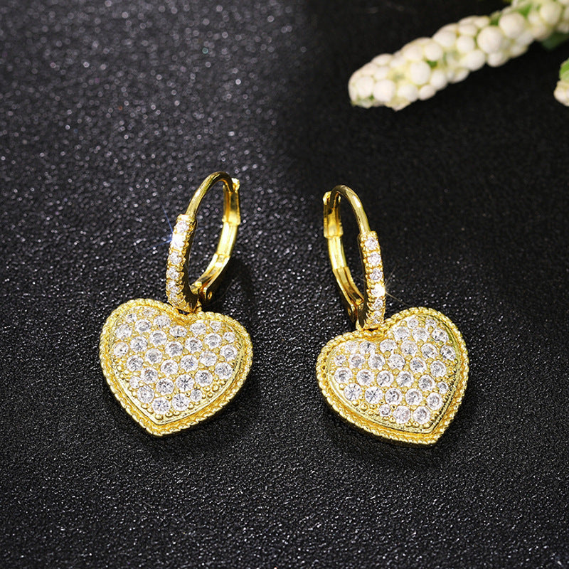 Classic Earring with Timeless Appeal