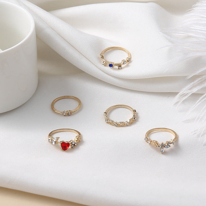 Beautiful Gold Set with Unique Style