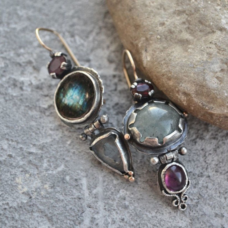 Elegant Earring for Every Occasion