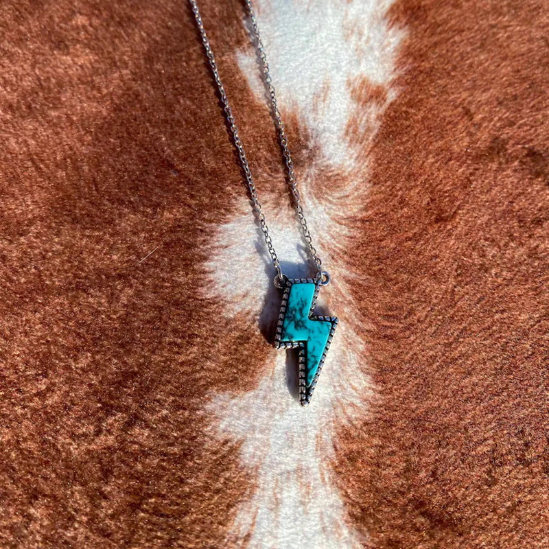 Charming Necklace for Any Occasion