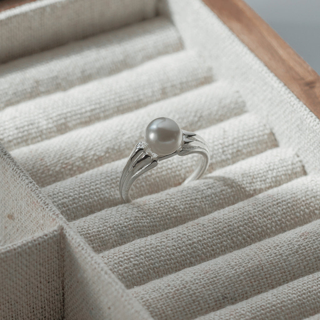 Romantic Pearl Ring for Special Moments